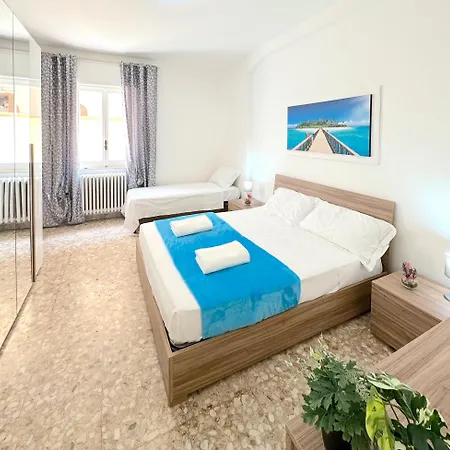 Tropicana - Lido San Giovanni Apartment *